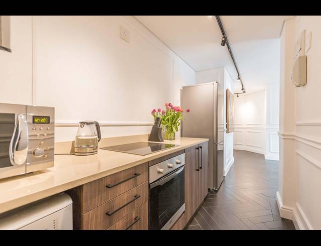1 BEDROOM APARTMENT TO LET IN CAPE TOWN CITY CENTRE